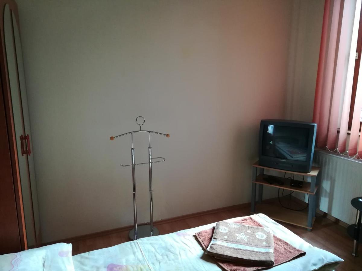 Szent Istvan Panzio Hódmezővásárhely Exteriör bild